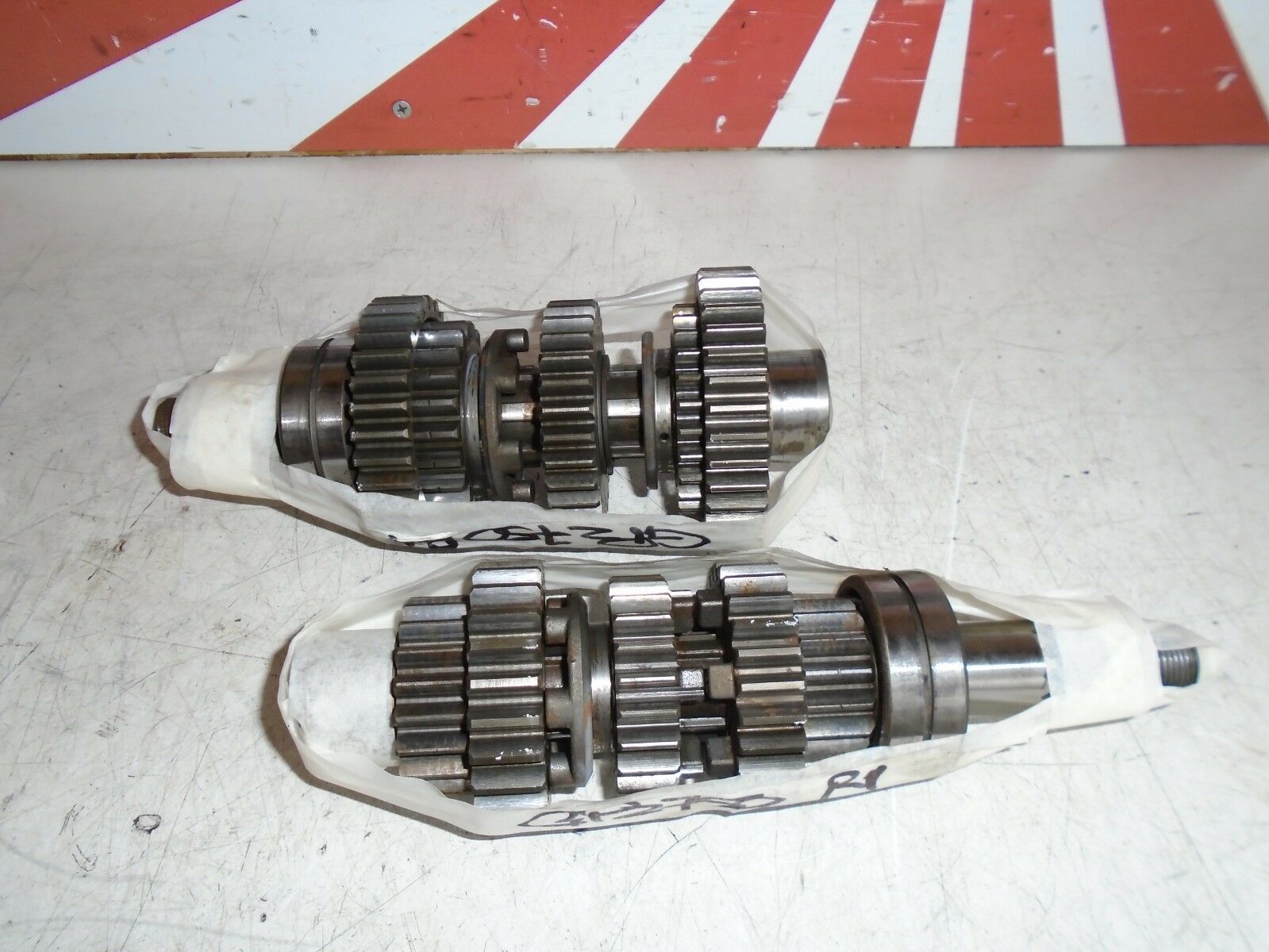 Kawasaki GPZ750R1 Engine Gearbox GPZ750