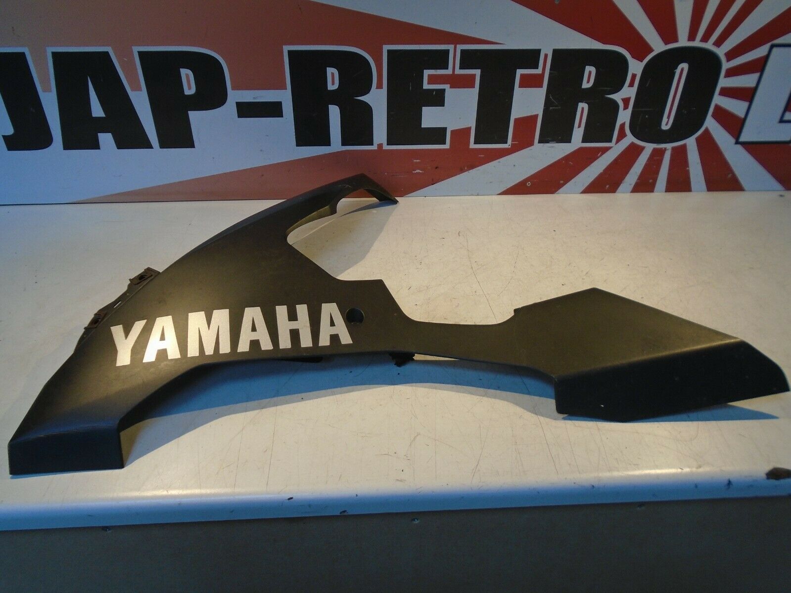 Yamaha R1 Lower Fairing Bellypan Panel YZF-R1
