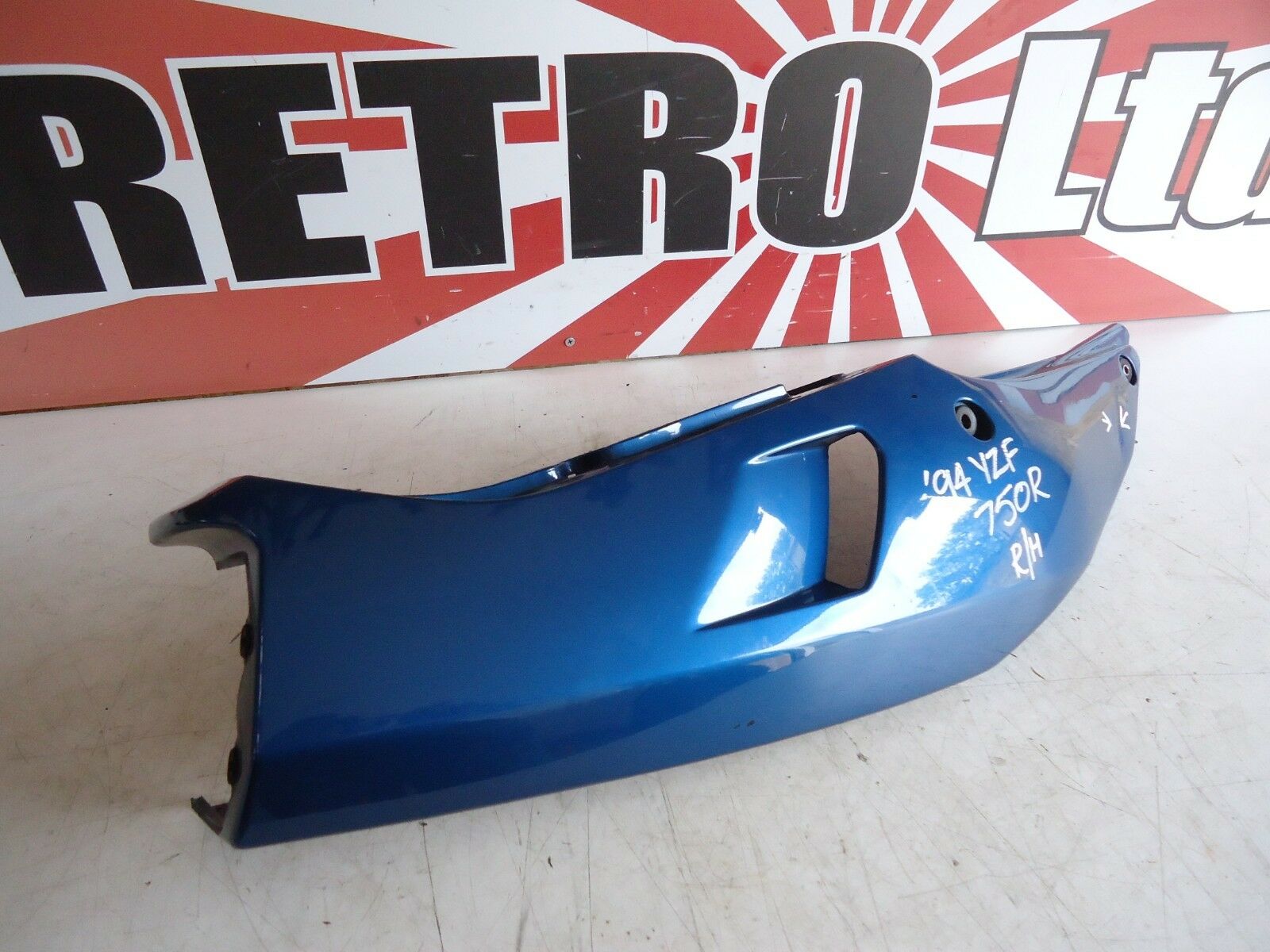 Yamaha YZF750 RH Side Cowl YZF750R Fairing