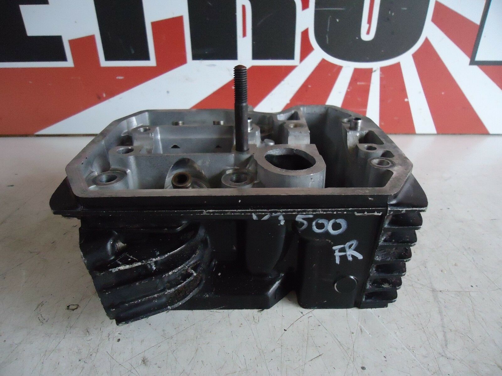 Honda VT500  Cylinder Head VT Cylinder Head Front