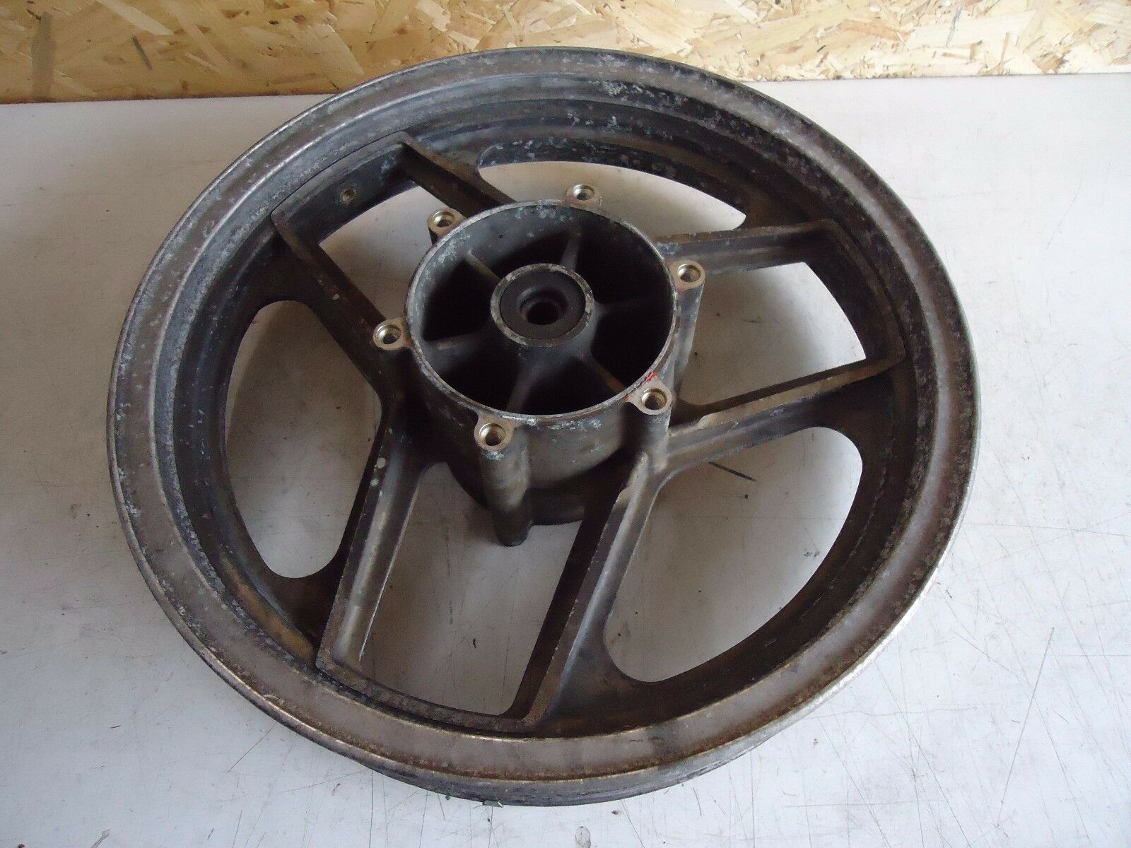 Kawasaki GPZ900R Front Wheel 