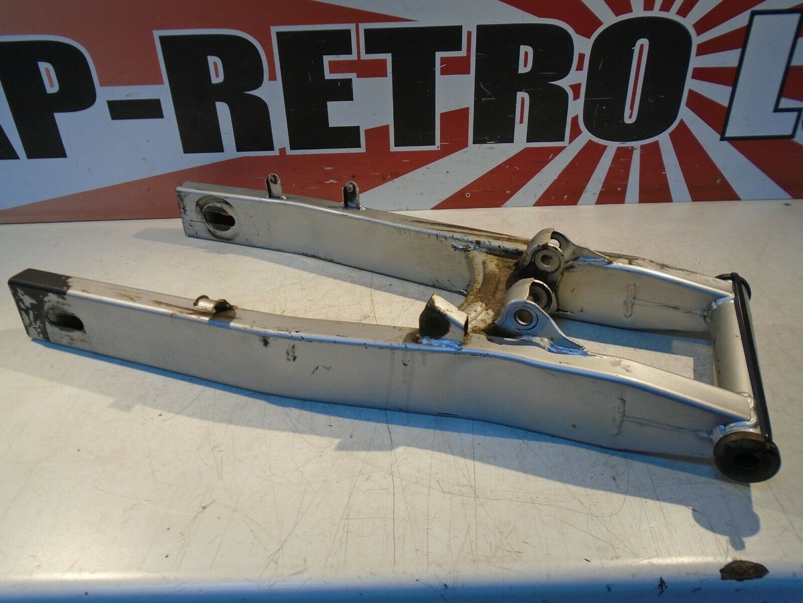 Suzuki GSX750F Swingarm
