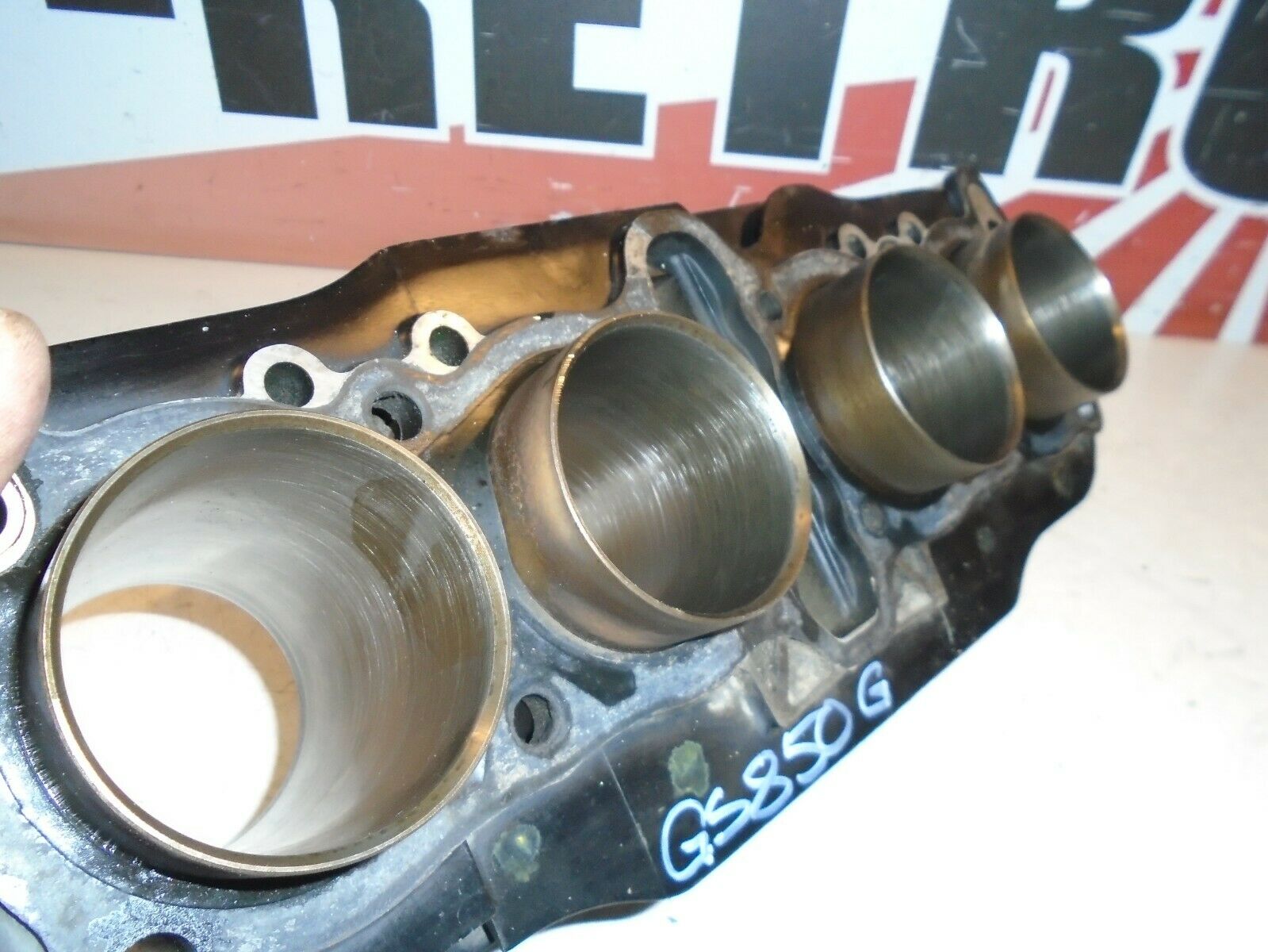 Suzuki GS850G Engine Cylinder Barrels