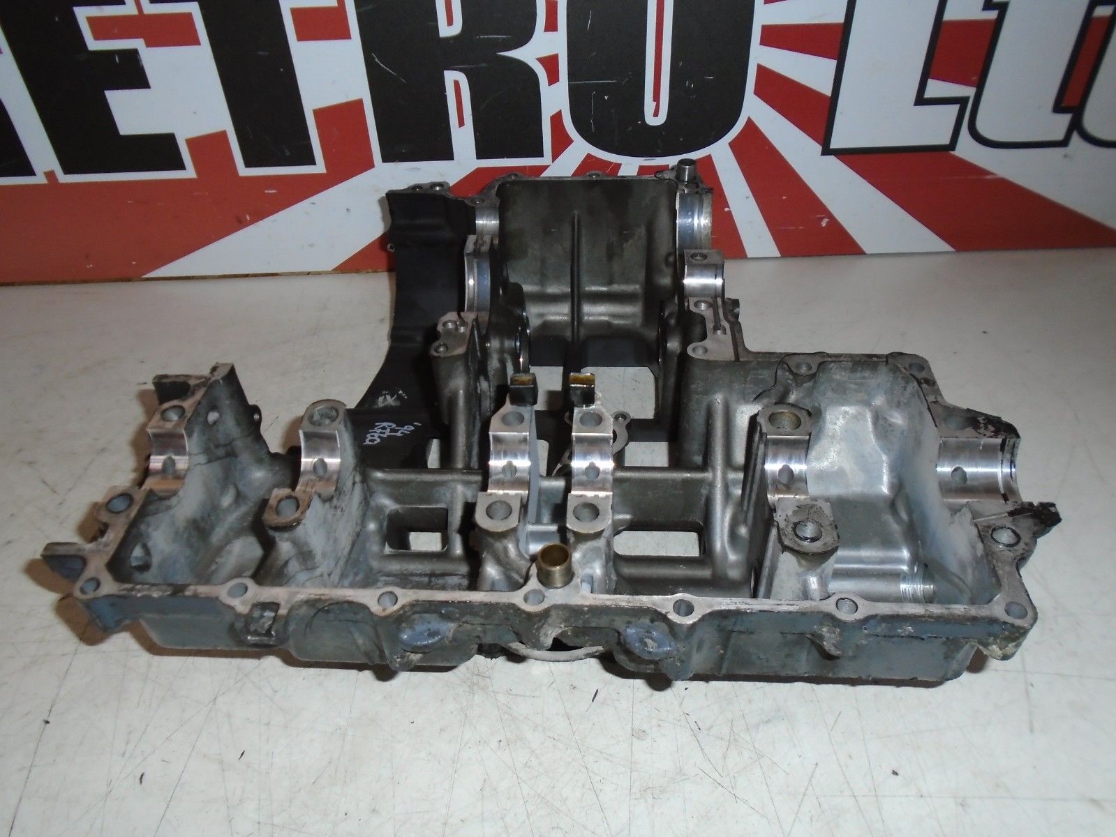 Suzuki RF600R Engine Crankcases RF600 Engine Cases