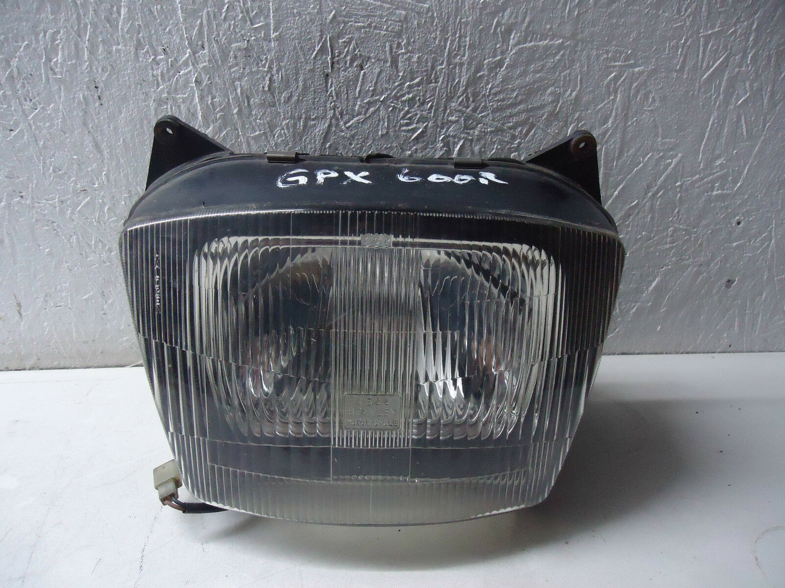 KAWASAKI GPX600R HEADLIGHT 1987 