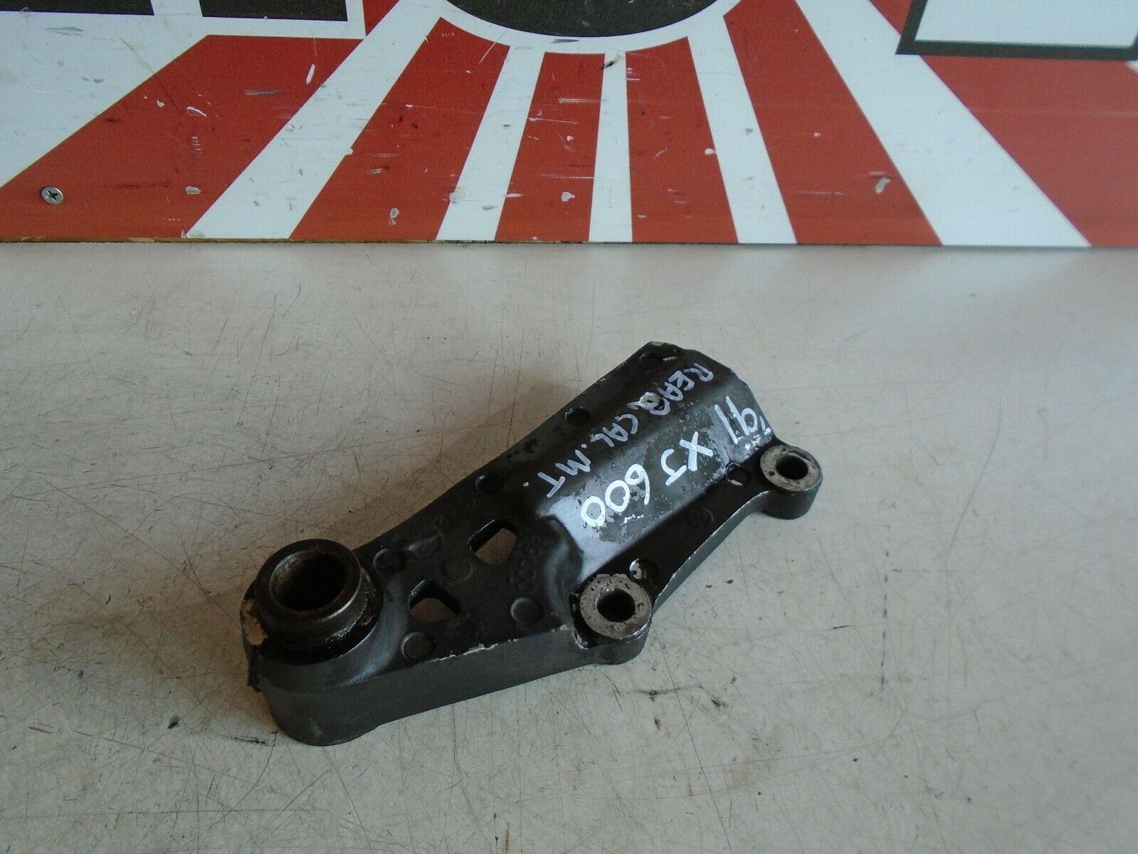 Yamaha XJ600F Pre Diversion Rear Brake Caliper Mount Bracket XJ600