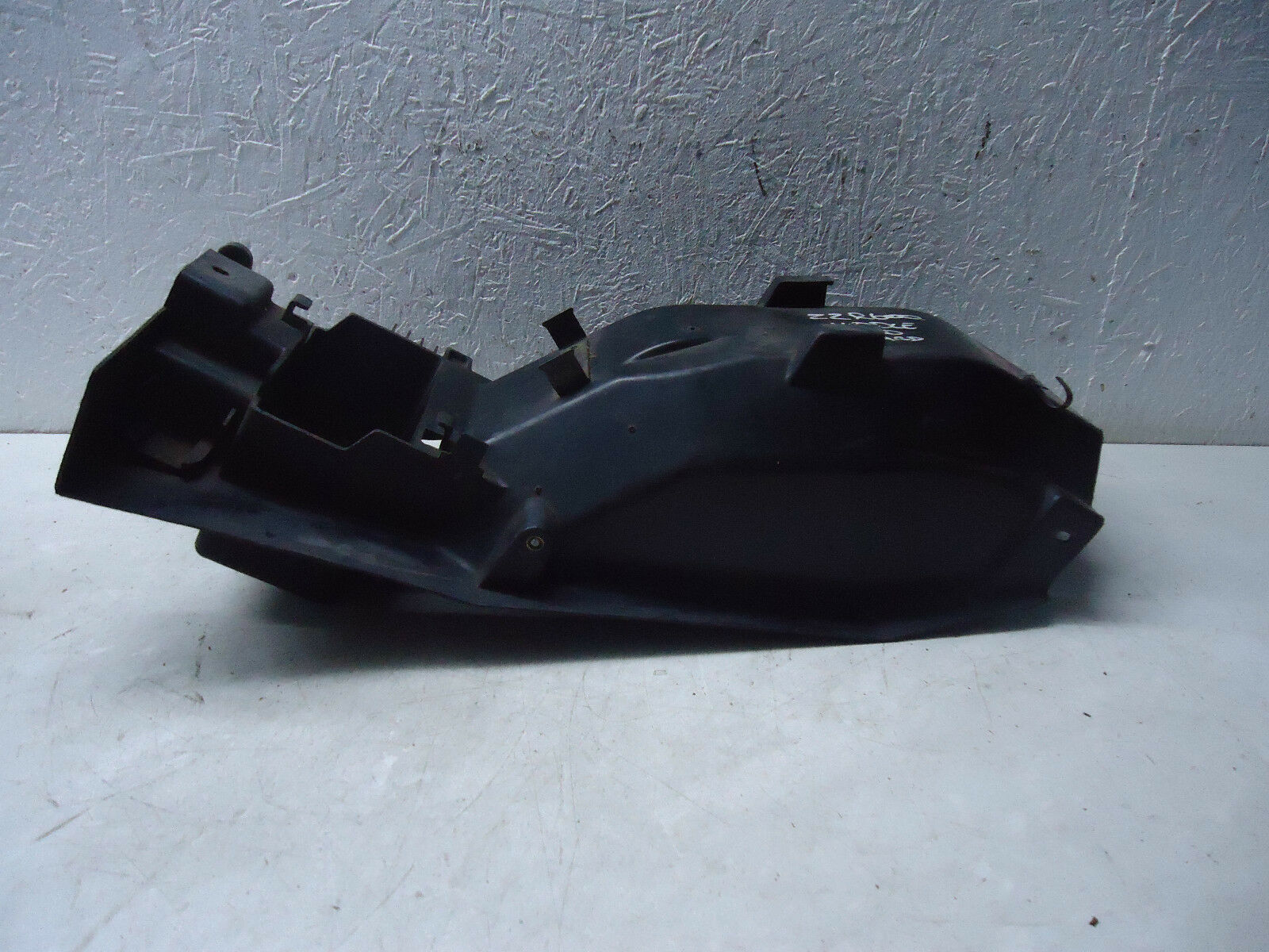 Kawasaki ZZR600 Rear Fender Mudguard