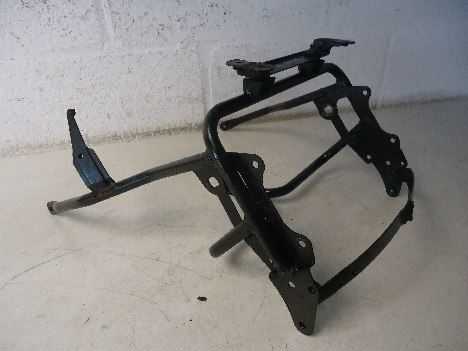 Suzuki GSX600F Front Frame Fairing Stay
