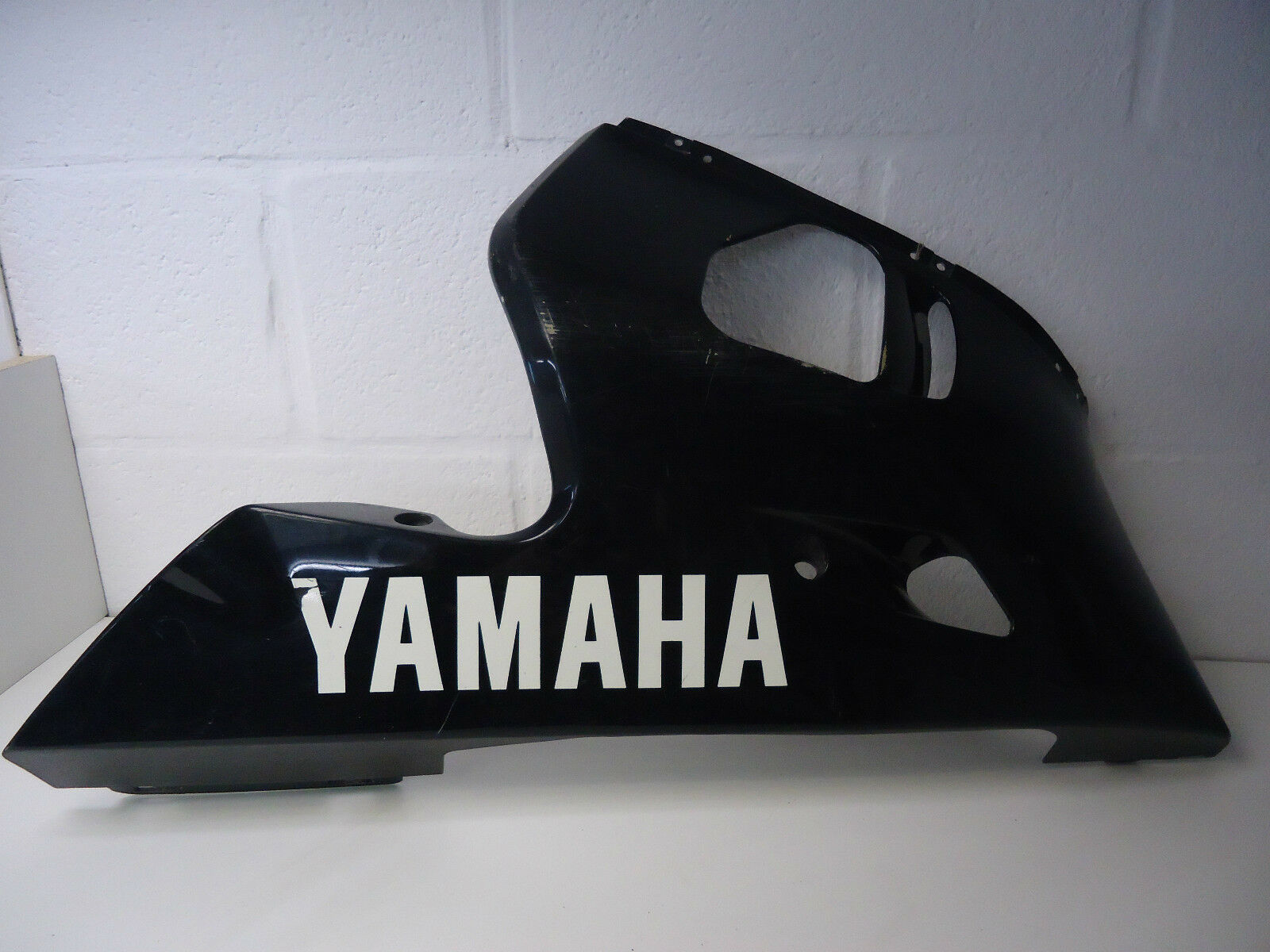 Yamaha R6 Right Hand Lower Fairing Panel