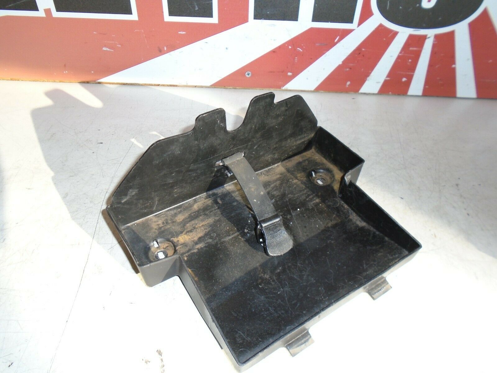 Yamaha XJ600F Pre Diversion Tool Tray XJ600