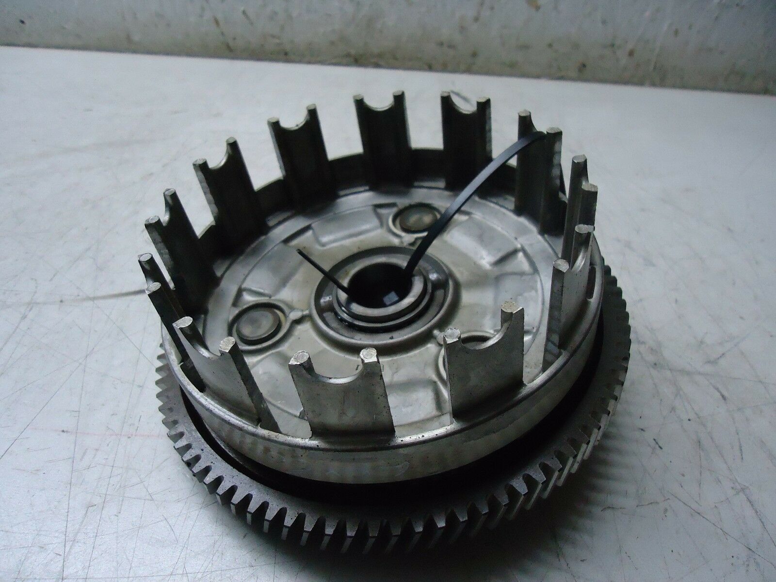 Suzuki GSX600F Engine Clutch Basket 
