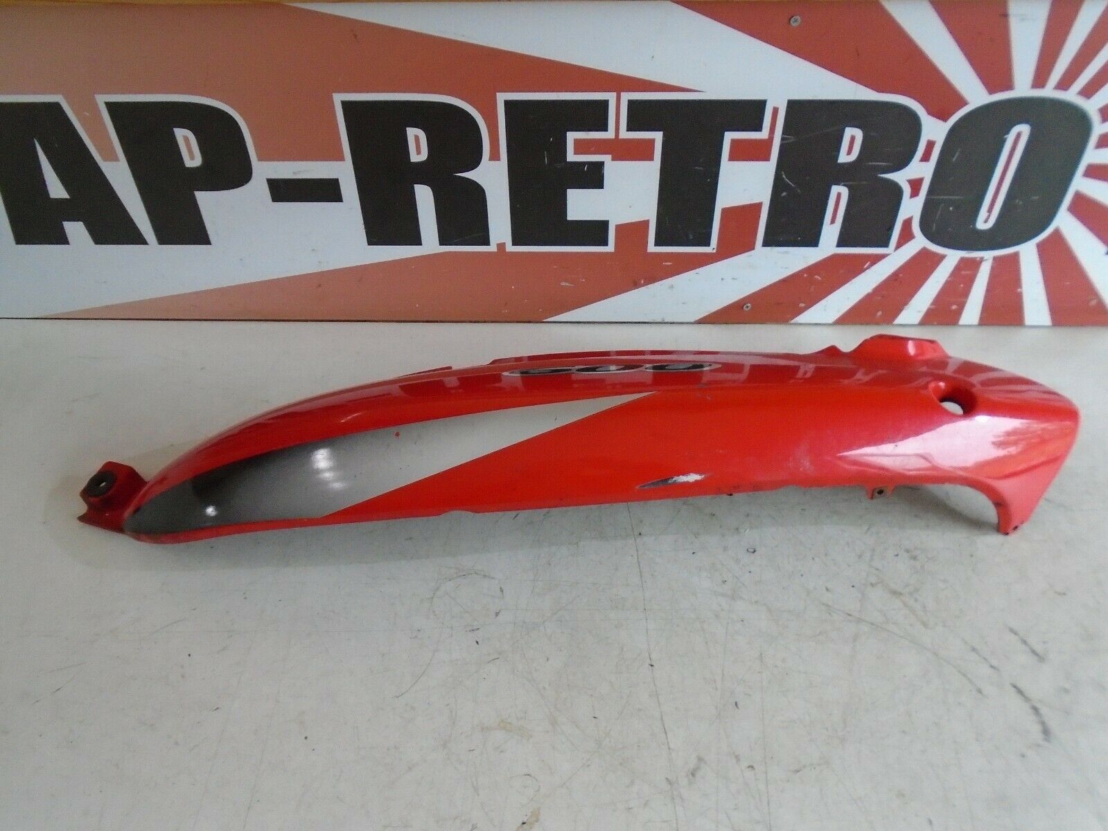 Suzuki GSX600F Side Fairing Panel