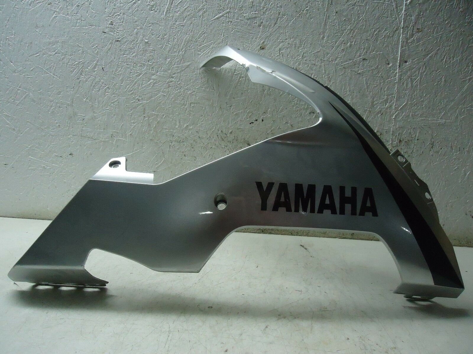 YAMAHA R1 RH BELLYPAN YZF1000 LOWER FAIRING