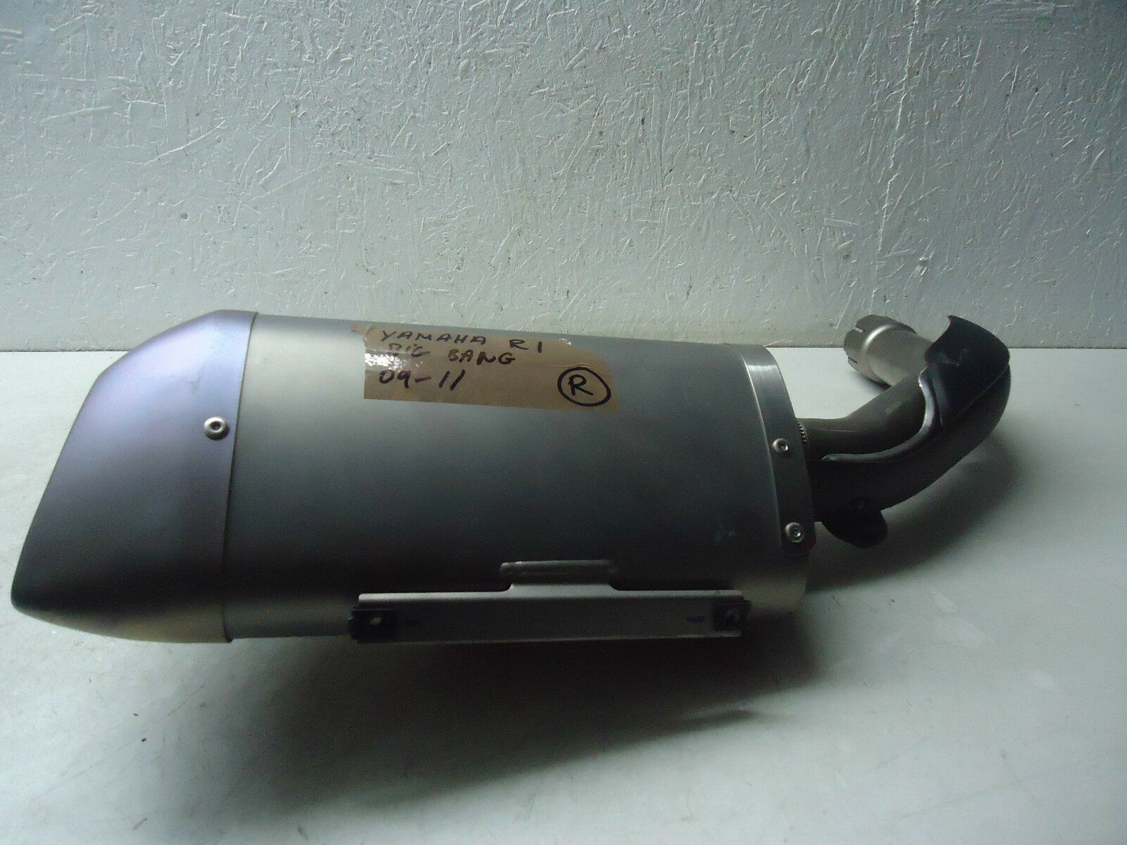 Yamaha R1 Big Bang Exhaust Silencer YZF-R1 Exhaust