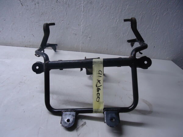 Yamaha XJ600F Pre Diversion Front Frame Fairing Stay 