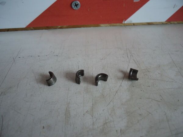 Honda VT500E Engine Valve Collets