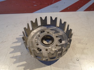 Kawasaki GT750 Engine Clutch Basket