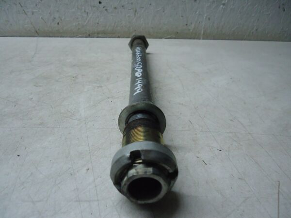 Suzuki GSXR600 SRAD Swingarm Spindle Axle