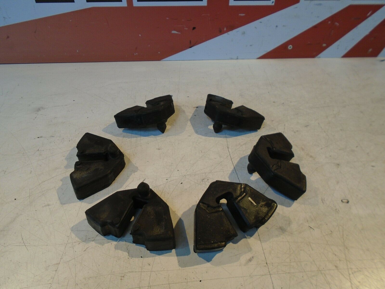 Suzuki GSXR600 SRAD Rear Wheel Cush Drive Rubbers