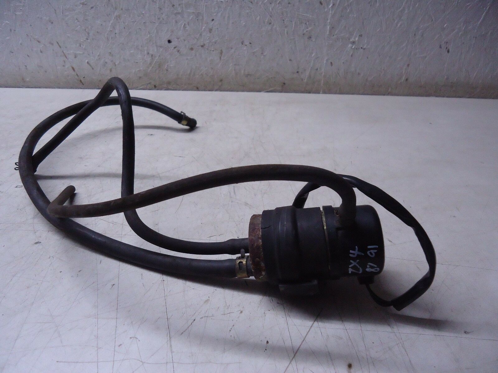 Kawasaki ZX-4 Fuel Petrol Pump ZX400G
