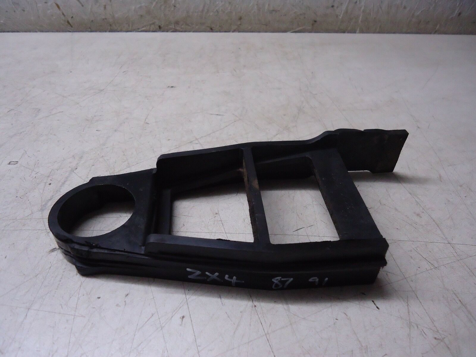 Kawasaki ZX-4 Chainguide ZX400G