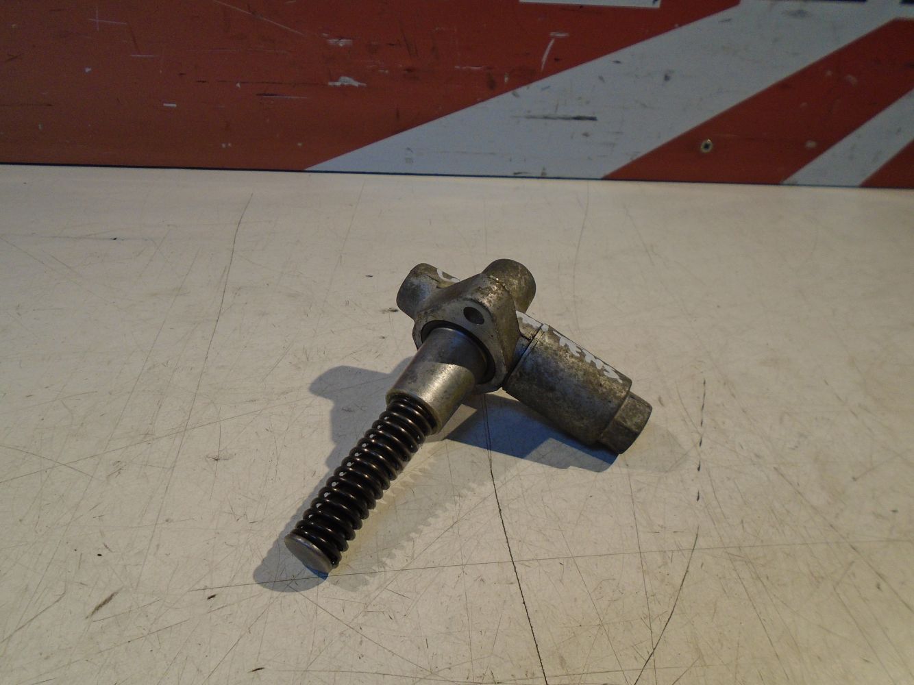 Kawasaki GPX600R Engine Camchain Tensioner