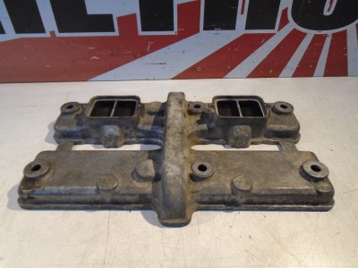Kawasaki GPX600R Engine Rocker Cam Cover