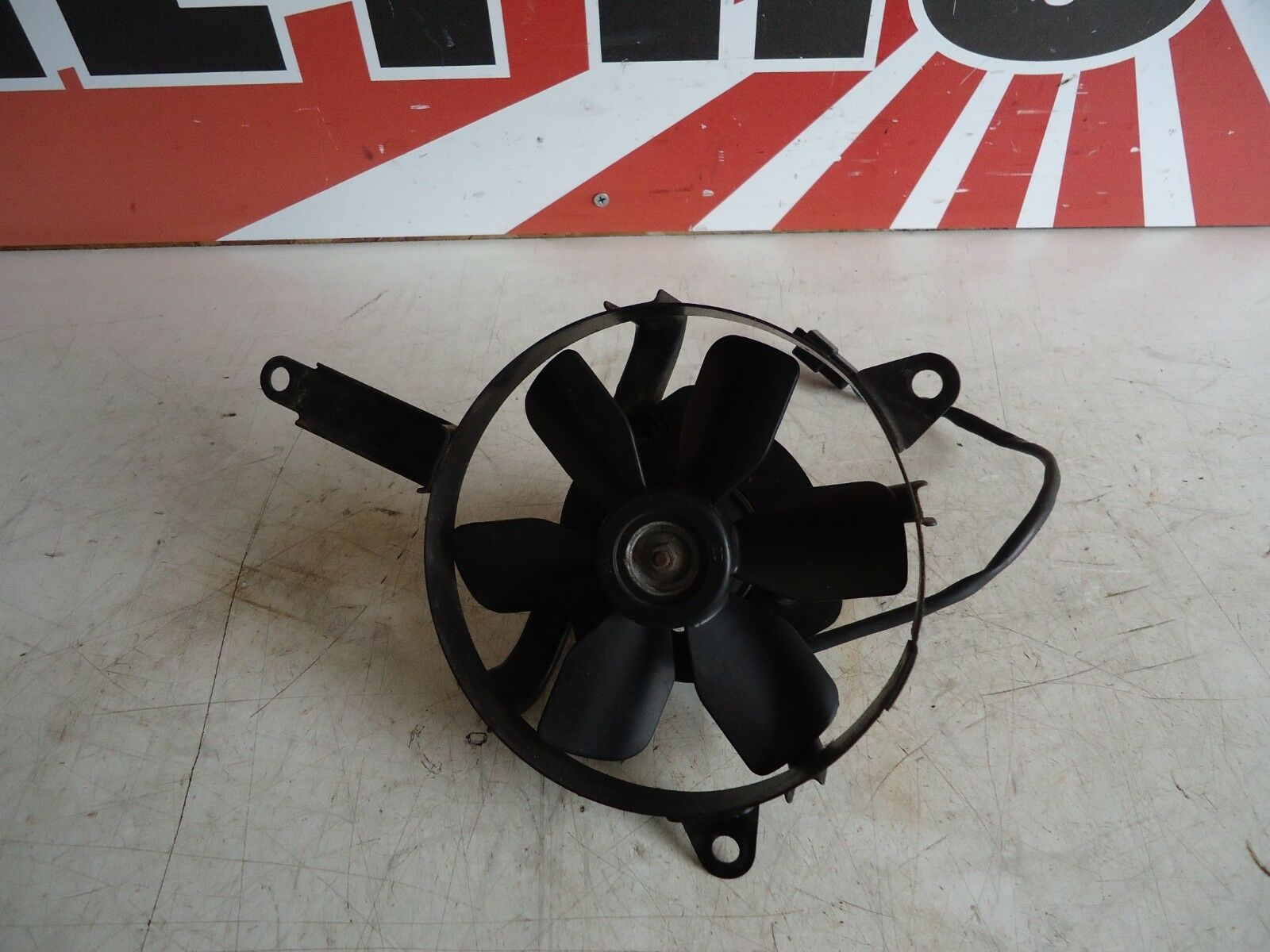 Yamaha YZF750R Radiator Fan 