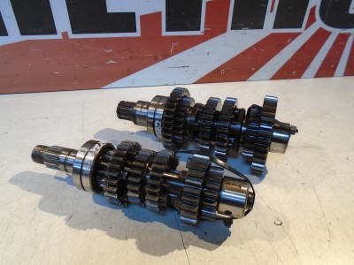 Kawasaki GPZ600R Gearbox