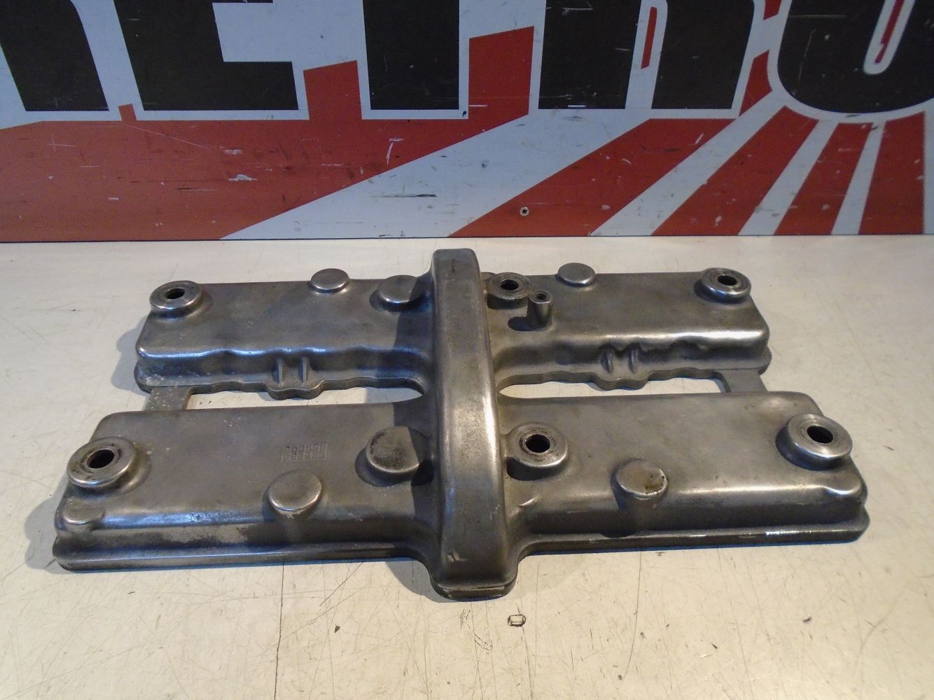Kawasaki GPZ600R Rocker Cover
