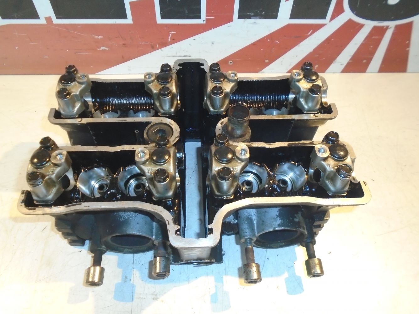 Yamaha Vmax 1200 Engine Cylinder Head V-Max