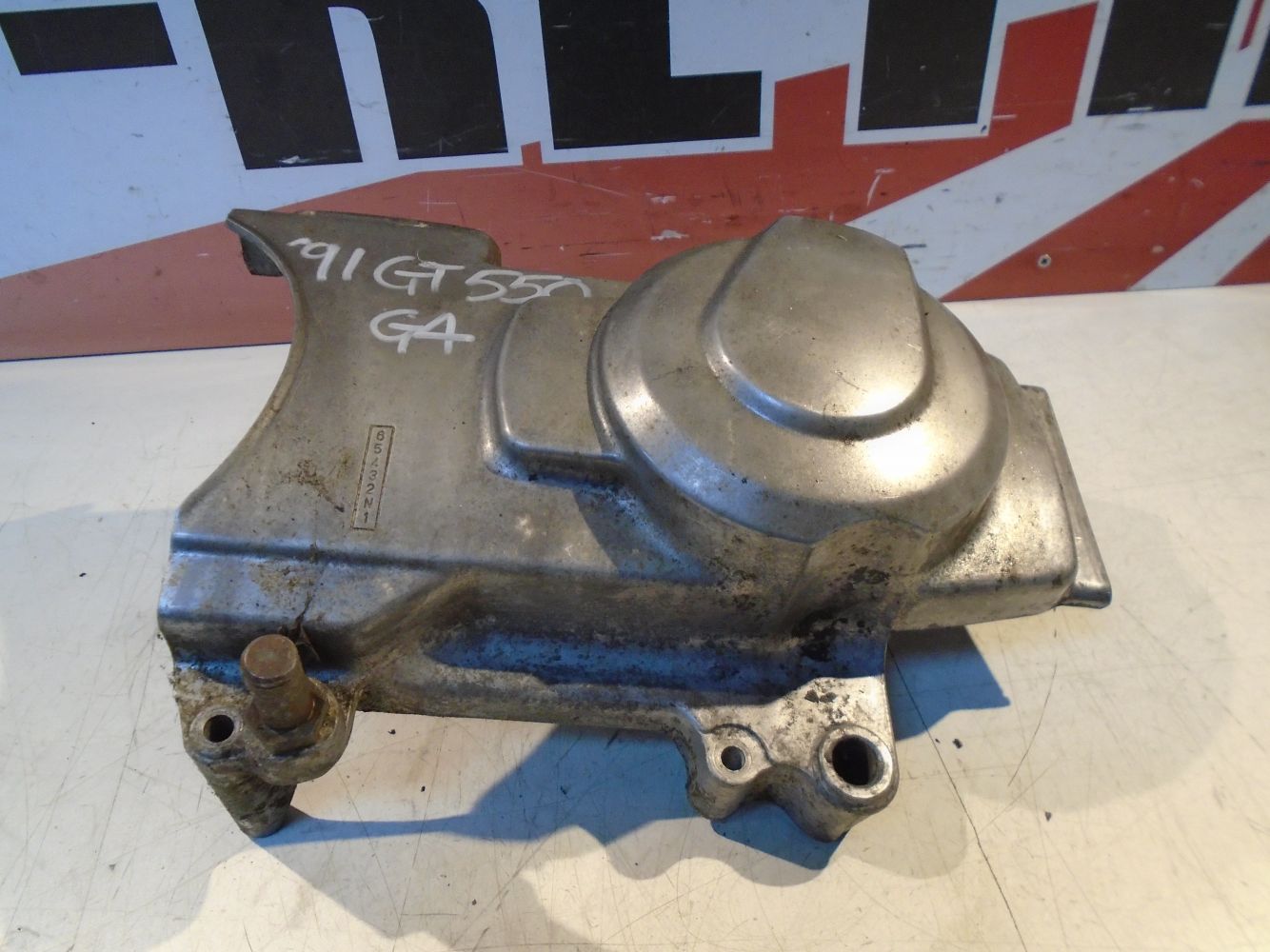 Kawasaki GT550 Gearbox Cover