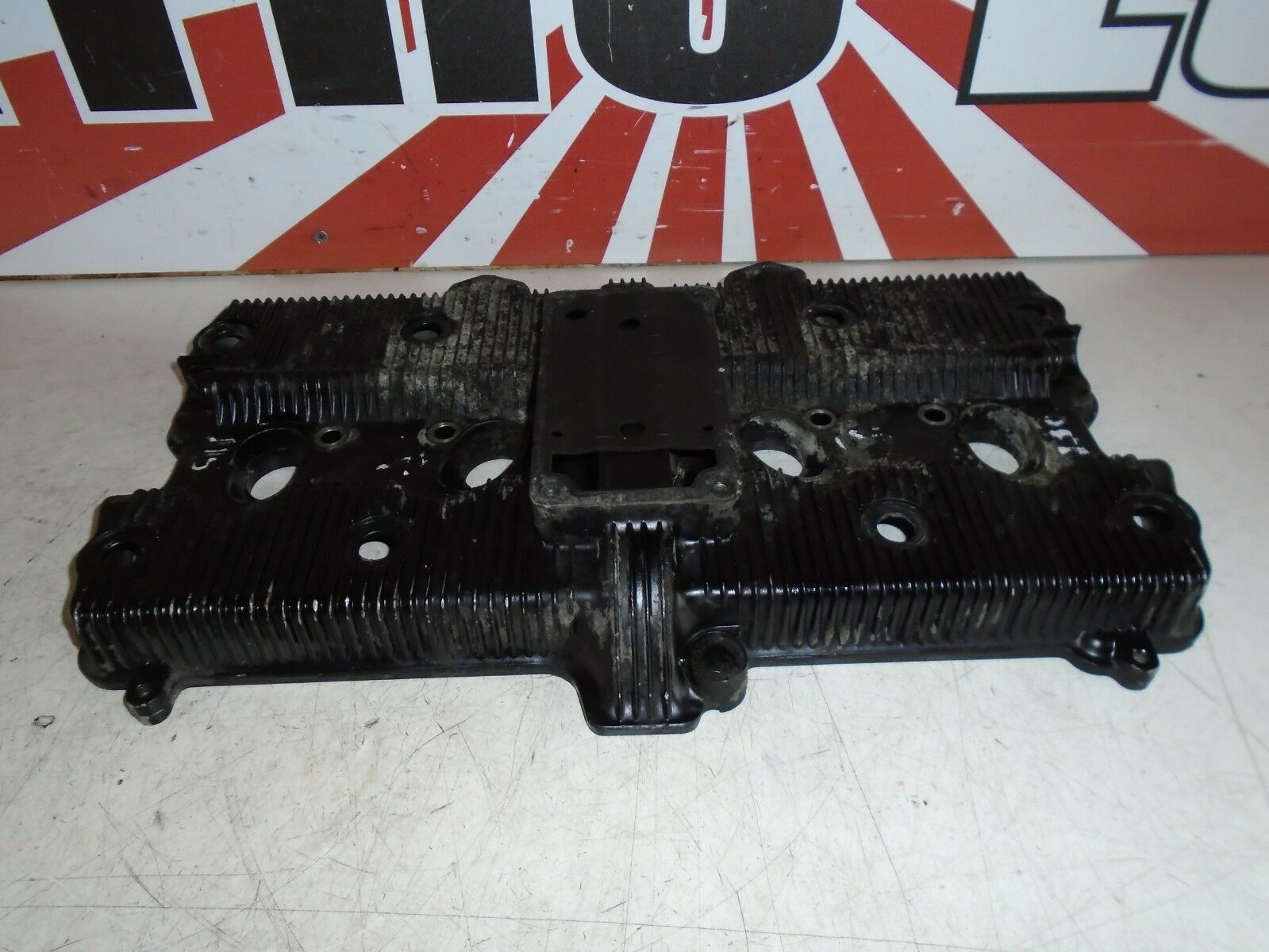 Suzuki GSX600F Engine Rocker Cam Cover