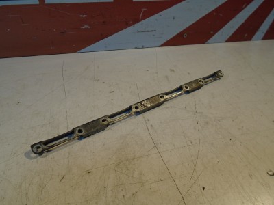 Kawasaki GPZ900R Carb Top Joining Rail GPZ900 Carburettor
