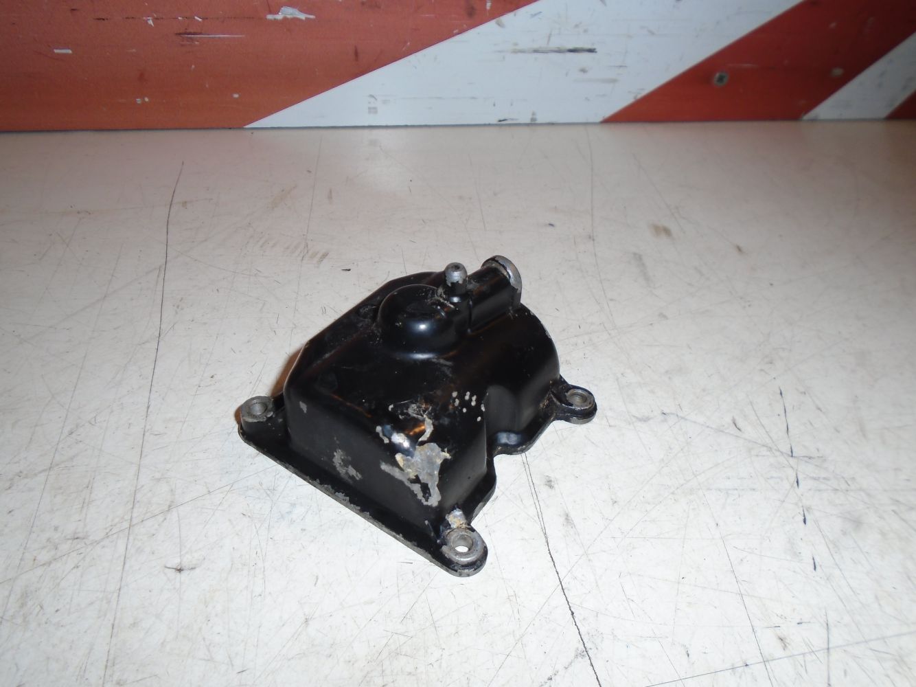 Kawasaki GPZ900R Carb Float Bowl