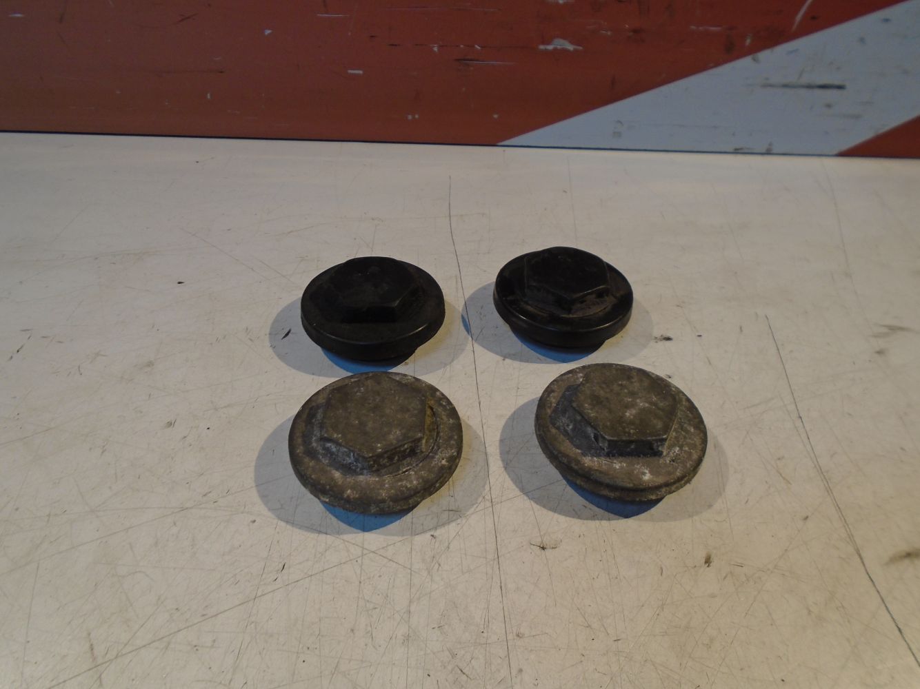 Kawasaki GPZ305 Engine Rocker Cover Inspection Caps