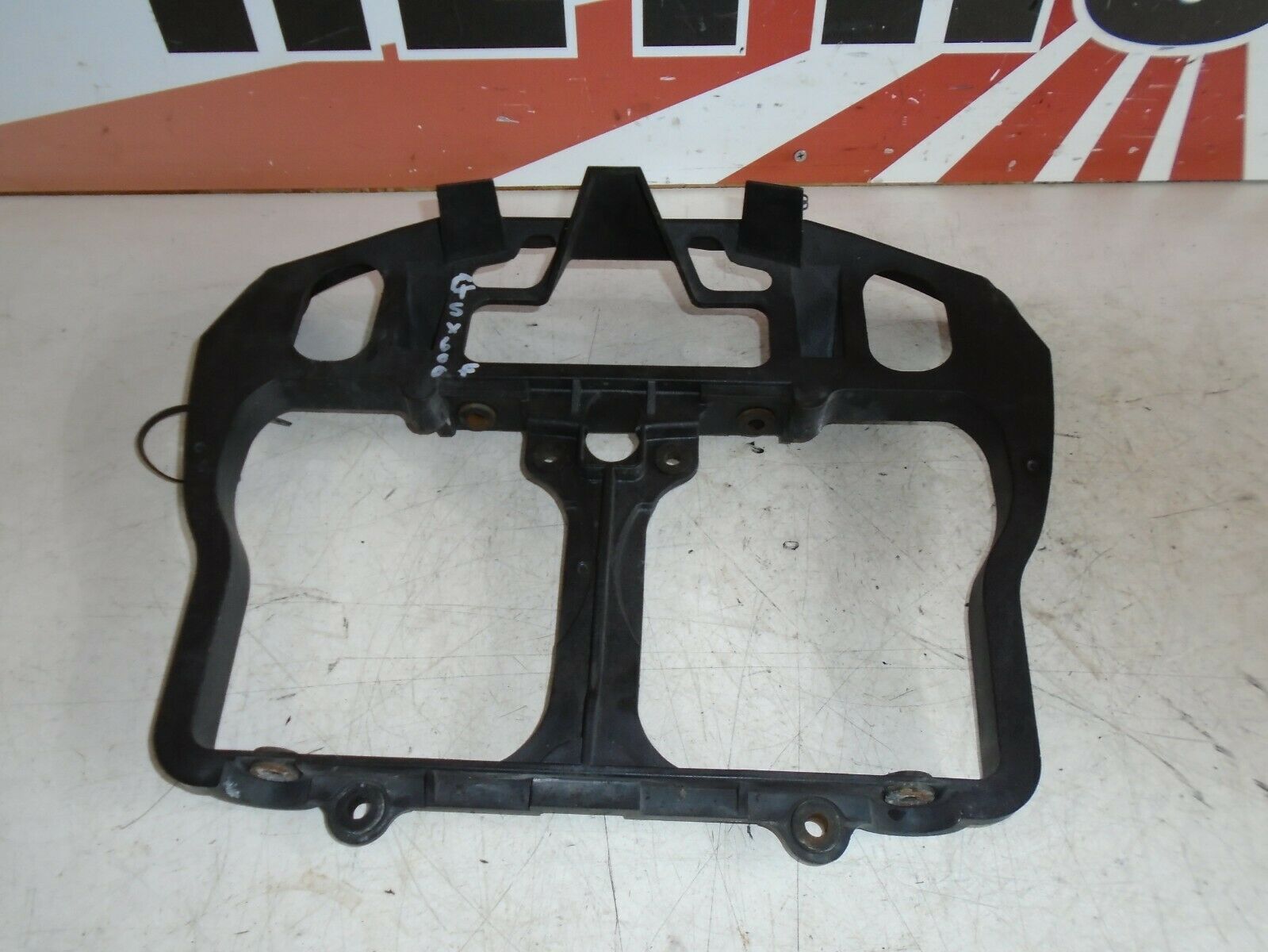 Suzuki GSX600F Front Headlight Mount Frame