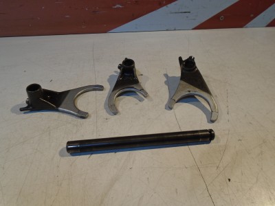Kawasaki GPZ750R Gear Selector Forks 