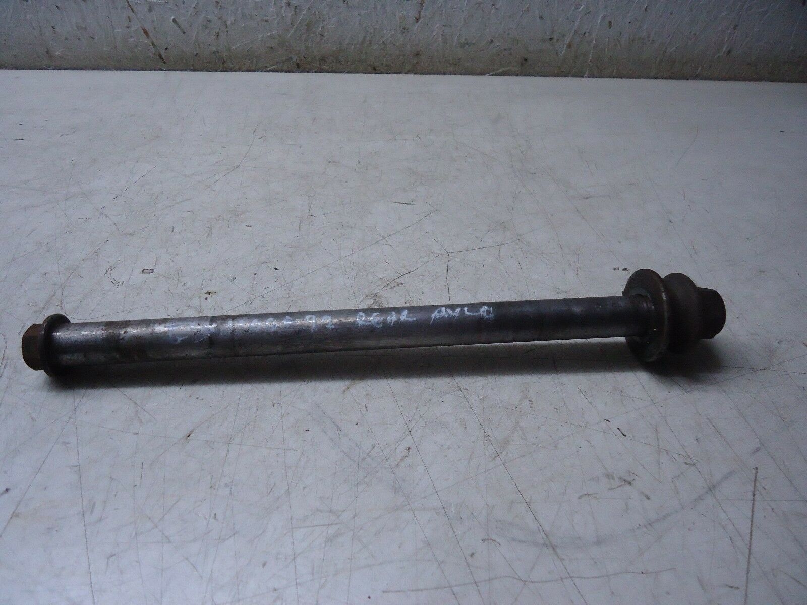 Suzuki GSX1100F Rear Wheel Spindle 1992 GSX1100 Wheel Axle