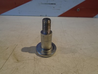 Suzuki GS650GT Footrest Bolt