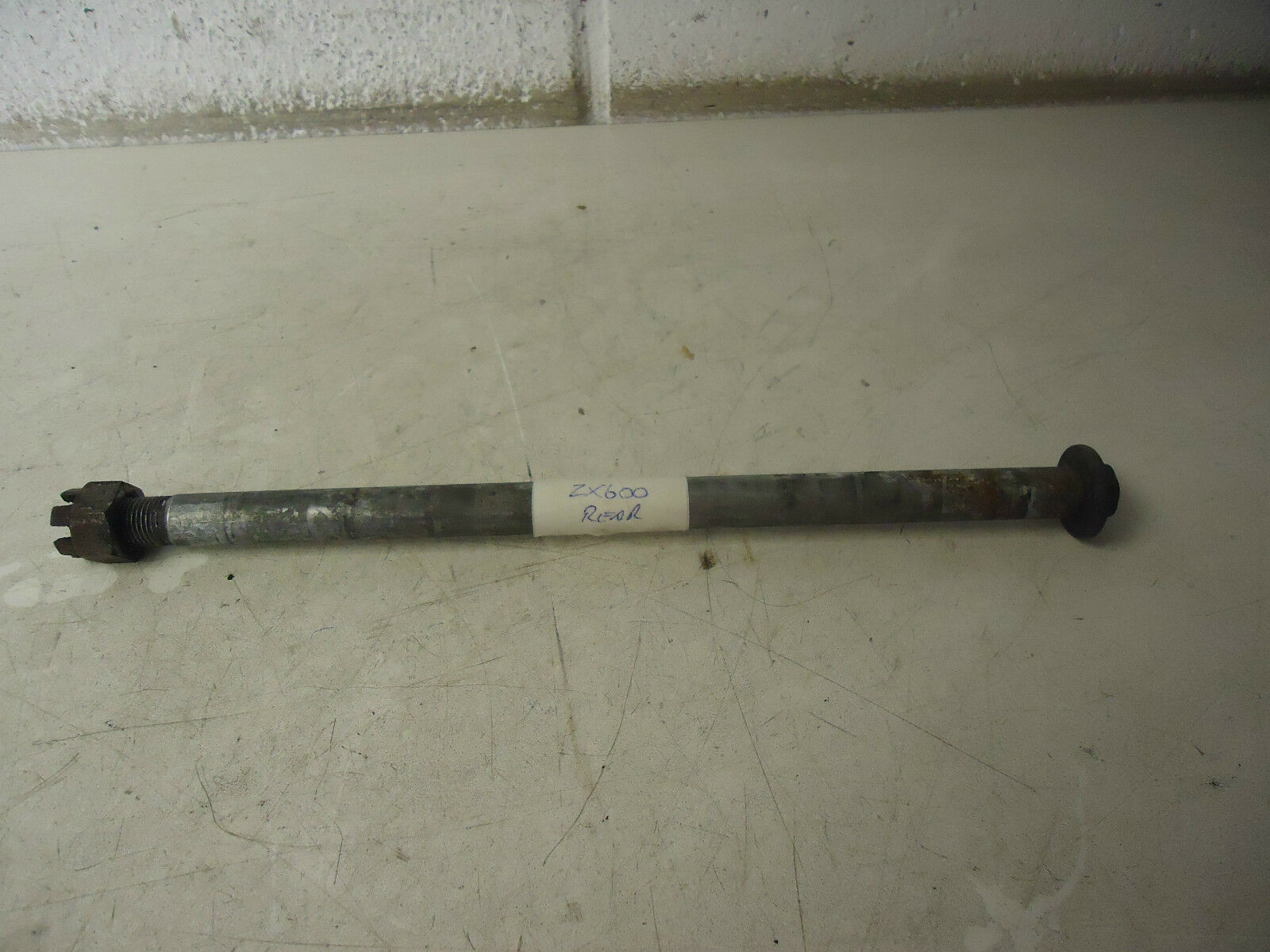 Kawasaki GPX600R Rear Wheel Spindle Axle