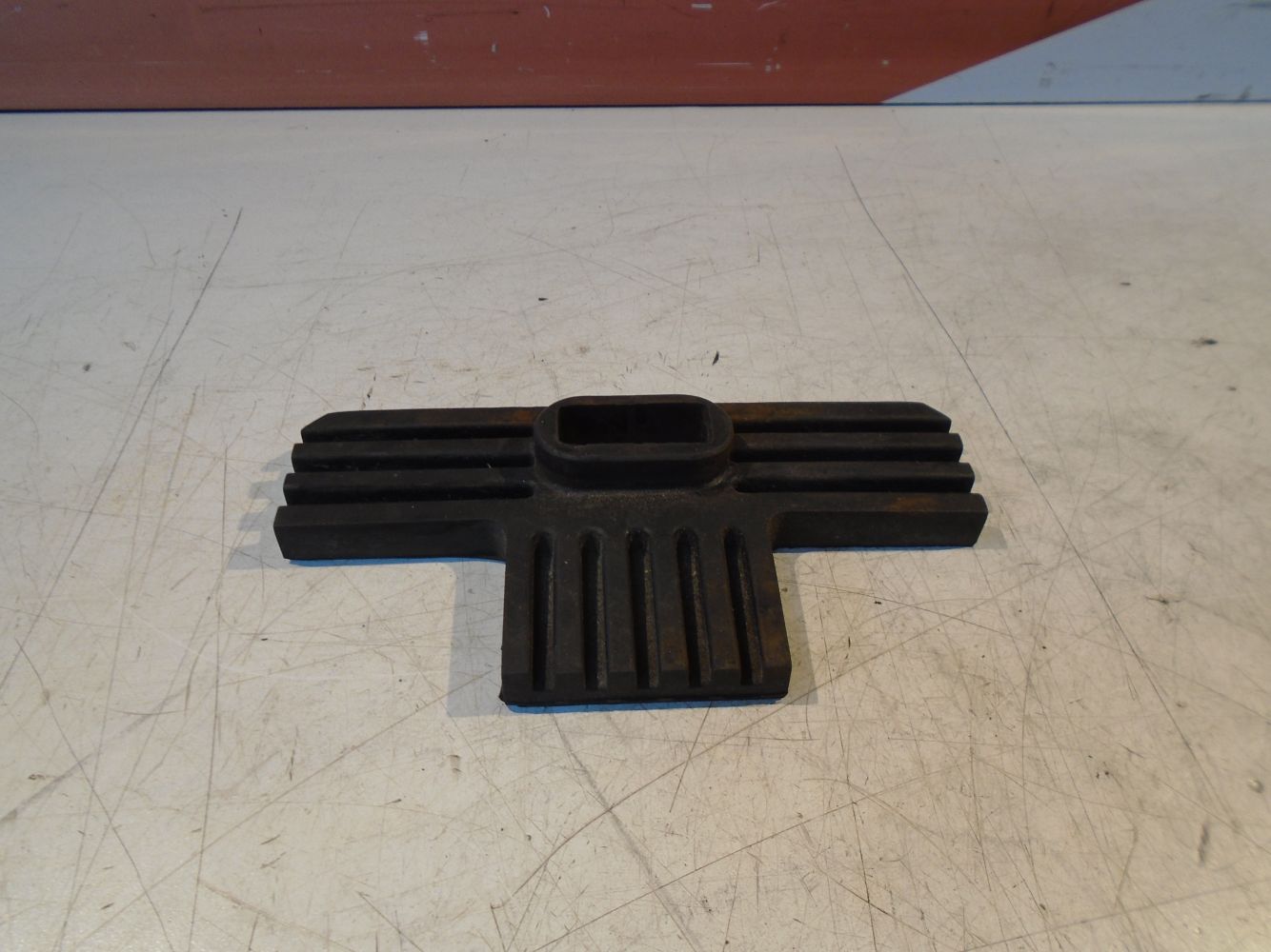 Yamaha XJ600 Diversion Fuel Tank Rubber