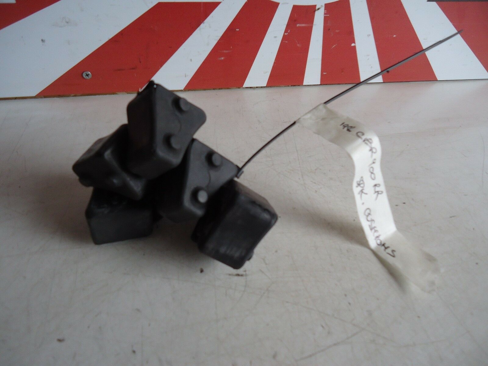 Honda CBR900RR Fireblade Rear Wheel Cush Drive Rubbers 