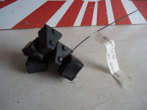 Honda CBR900RR Fireblade Rear Wheel Cush Drive Rubbers 