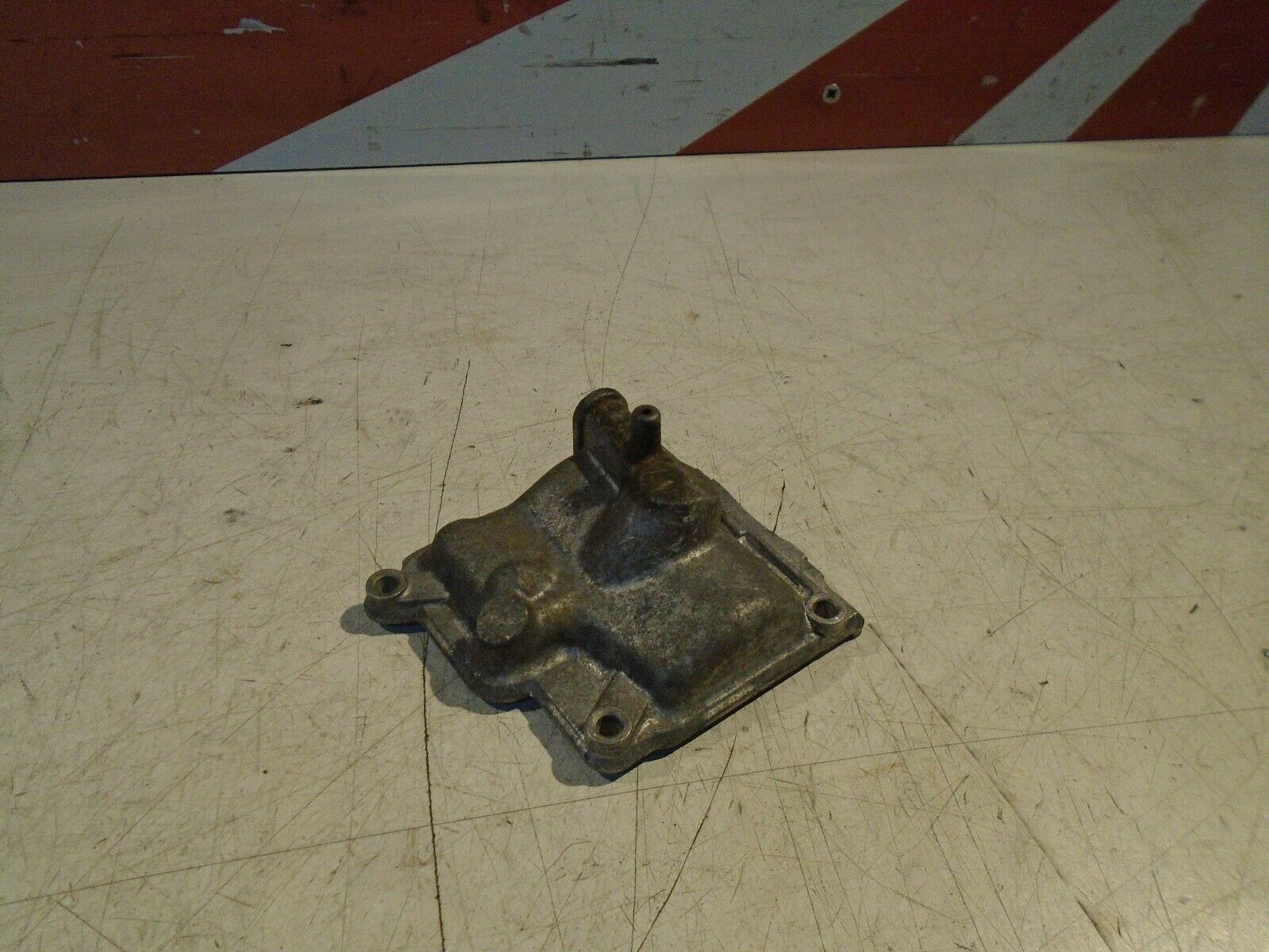 Honda CBR750 Hurricane Carb Float Bowl 3 CBR750F Carb 1987