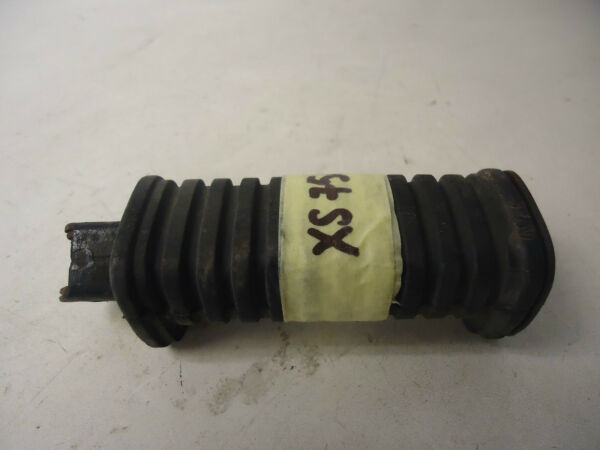 Yamaha XS750 Rear Footrest