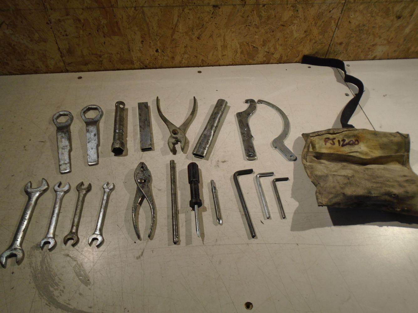 Yamaha FJ1200 Toolkit FJ 1200 OEM Underseat Tool Kit