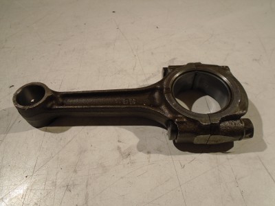 Kawasaki GPZ900R Conrod GPZ900 Engine Conrods