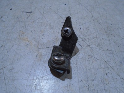 Yamaha FZS600 Fazer Carb Choke Cable Bracket FZS600 Carburettor