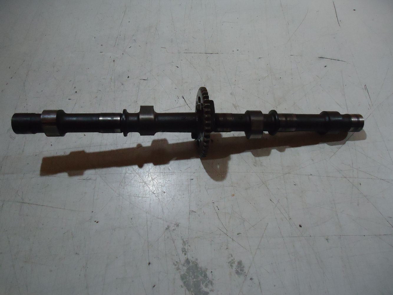 Suzuki GSF600 Bandit Engine Inlet Camshaft